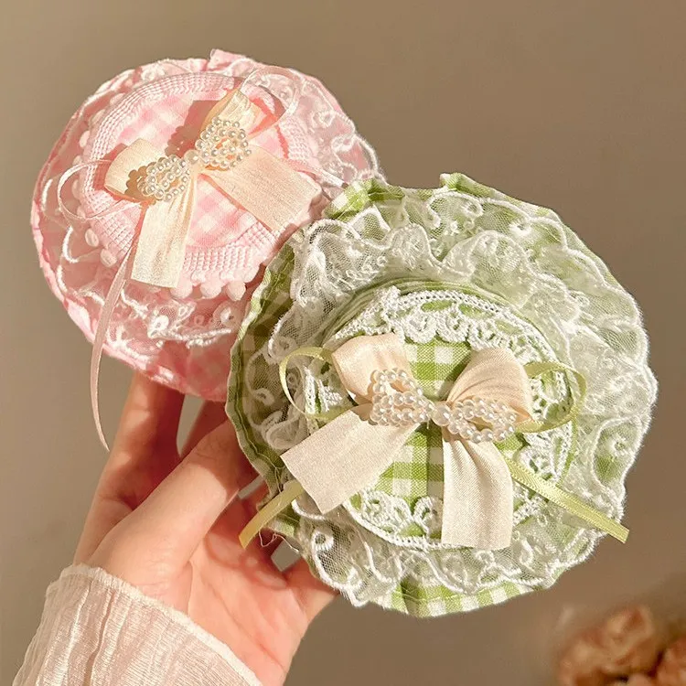 Sweet Lolita Checkered Lace Cake Mini Hat with Clips – Kawaii Birthday Hair Accessory, Bow Cake-Shaped Headwear for Photoshoot & Tea Party